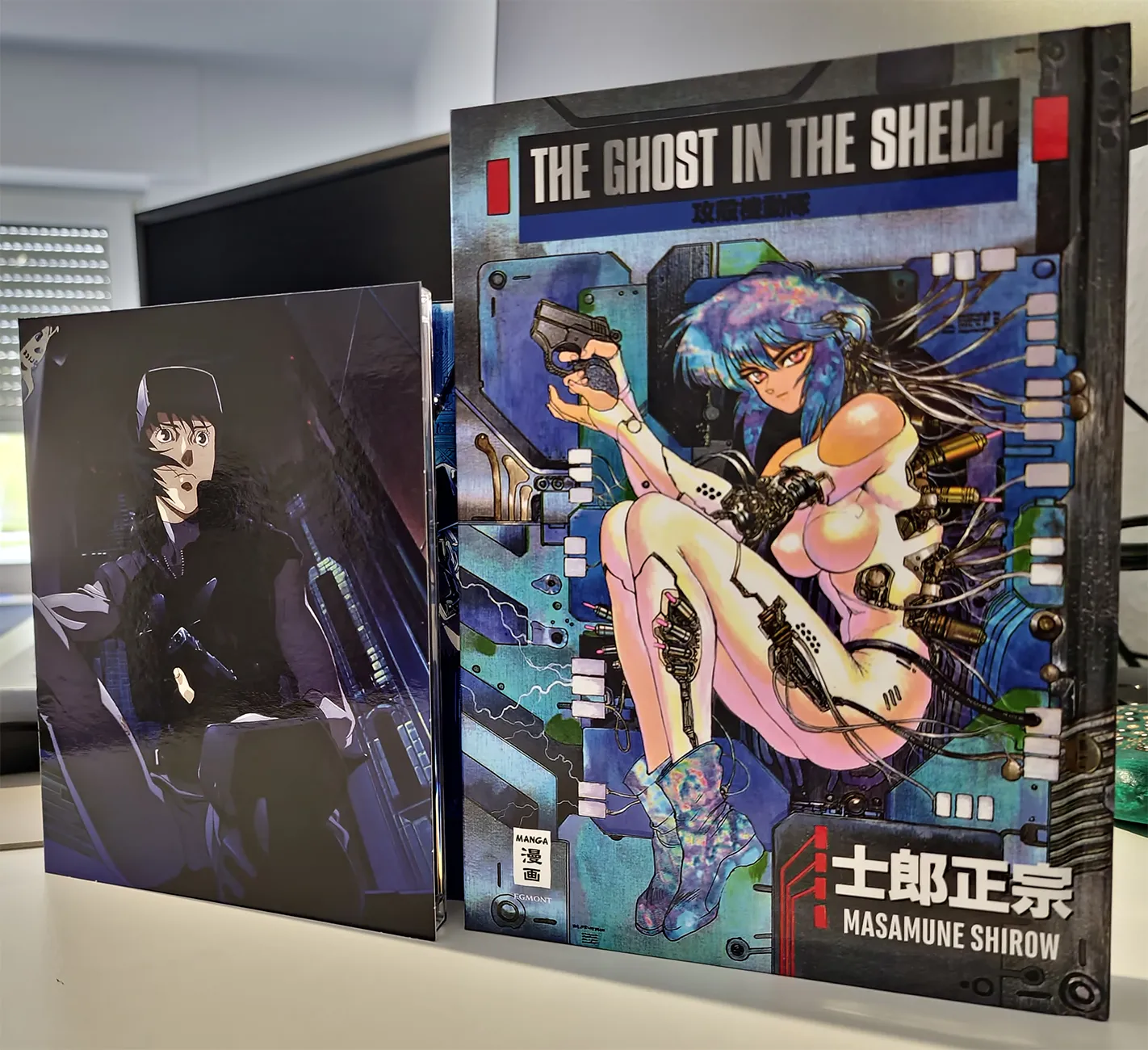 Ghost in the Shell 4K Collector's Edition mit Masamune Shirows Manga und Halterung mit Discs