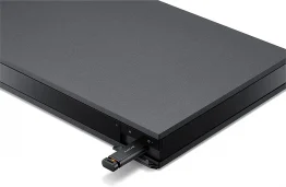 Sony UBP-X800 4K Blu-ray Disc Player (Vorderseite mit USB Steckplatz)
