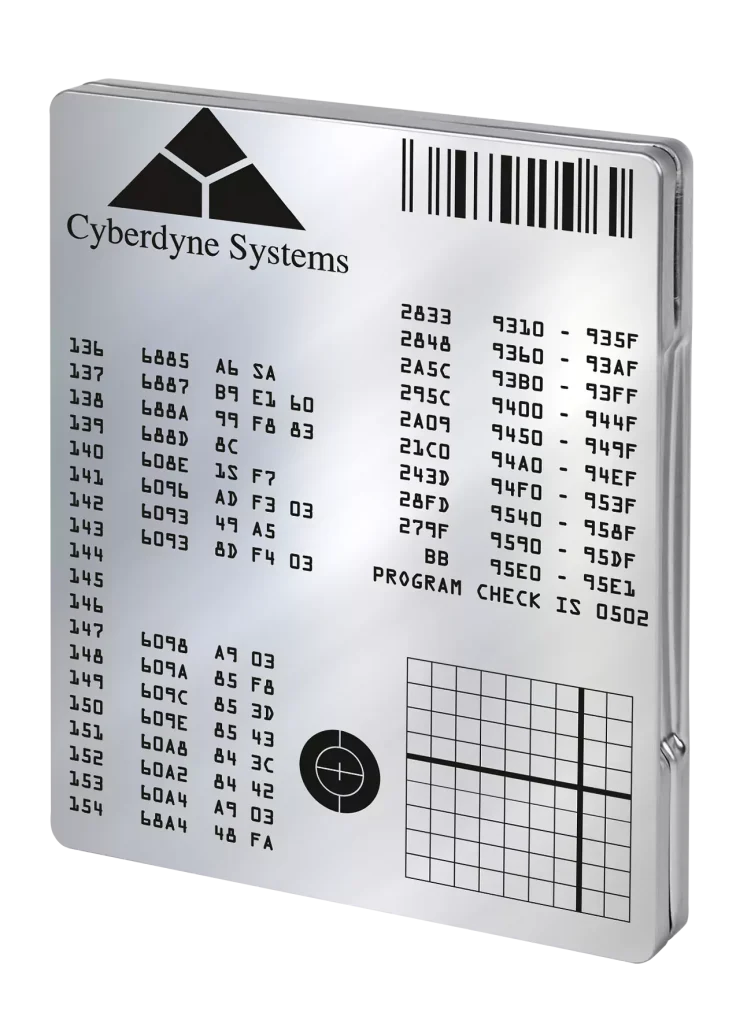 Backcover vom silberfarbigen Terminator 2 - 4K Steelbook mit Cyberdyne Systems Code
