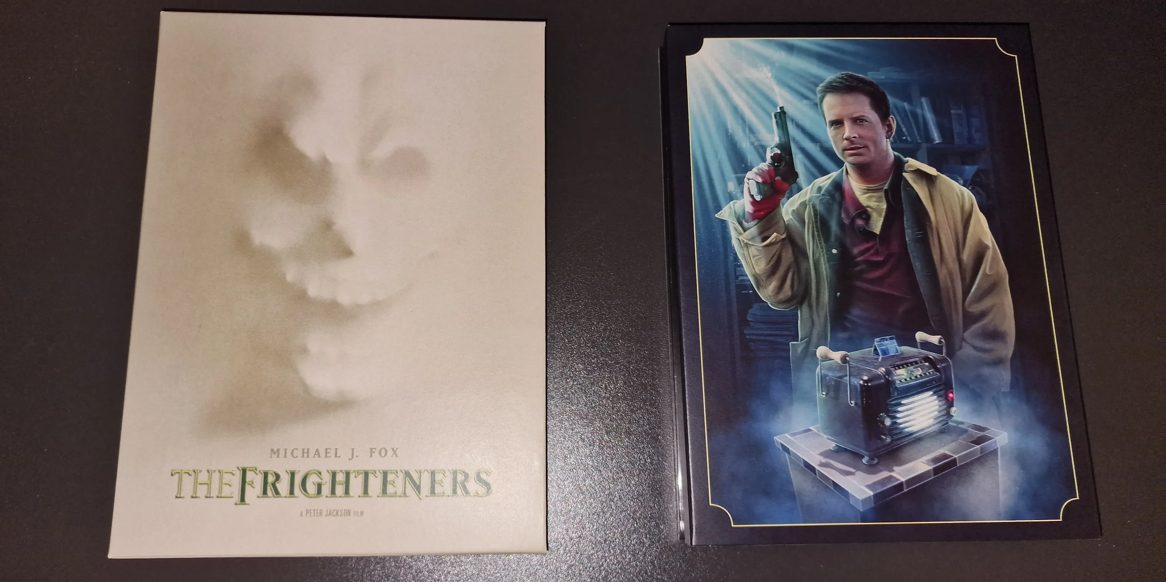 Digipak und Motiv auf dem Digipak (mit Michael J. Fox)